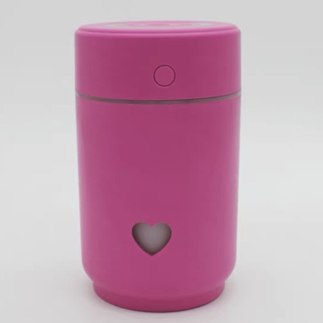 Smart Car Humidifier — Purify & Freshen Your Ride Instantly